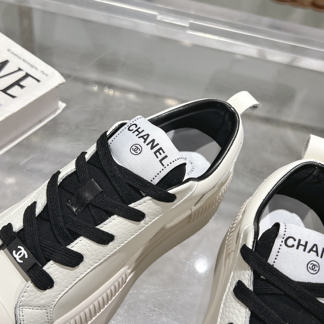 Women's high heels